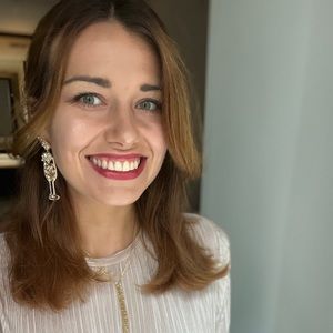 Meet your Posher, Veronika